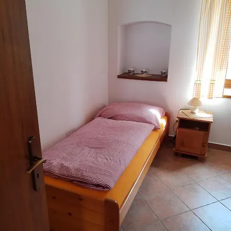 U Dvoraku Apartman
